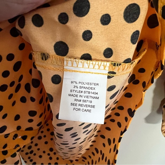 Notations Orange and Black Polka Dots Button Up V-neck Blouse size large - Picture 5 of 7